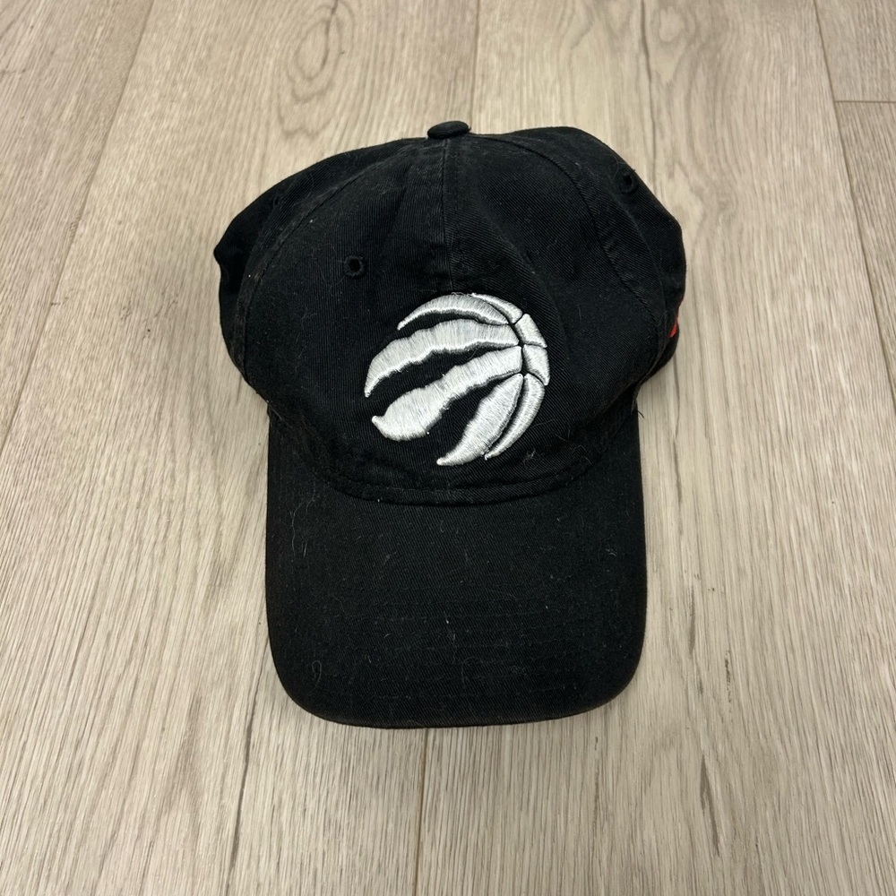Toronto Raptors New Era Men’s Black Baseball Hat